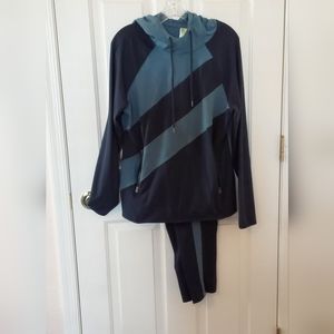 Halcyon 2 pc Jogging Outfit  M